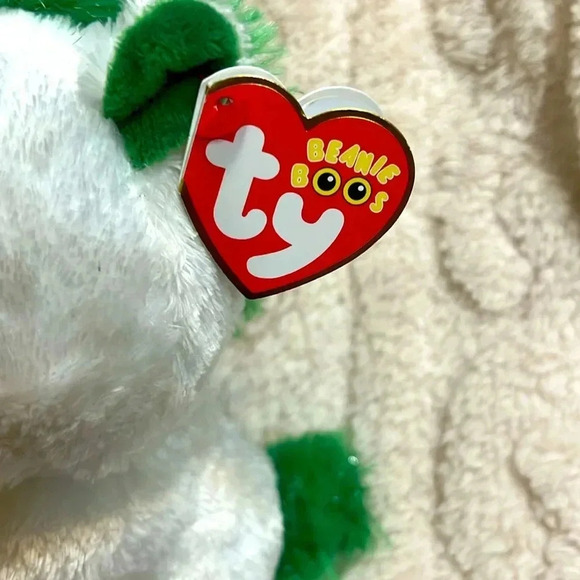 2018 TY BEANIE BOOS CANDY CANE THE CHRISTMAS UNICORN 6" SMALL• retired• - Picture 3 of 6